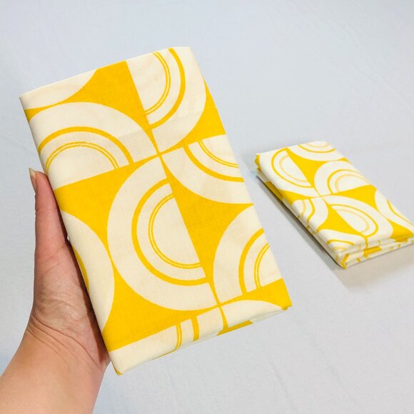 Vintage Other - Vintage 70s TexMade Truprest DARINGLY DANISH Yellow Pillowcase SET: Geometric